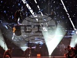 Хиляди пяха и танцуваха с „Молец“, снимка – Даниел Димитров/БТА