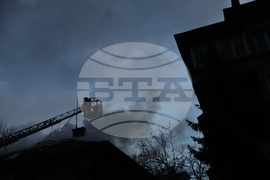 Пожар - къща - бул. "Евлоги и Христо Георгиеви"