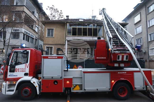 През последното денонощие екипите на пожарната са реагирали на 126 сигнала за произшествия