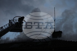 Пожар - къща - бул. "Евлоги и Христо Георгиеви"