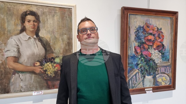 Две изложби по повод годишнини от рождението на известни български художници бяха открити в РИМ-Враца