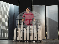 „Комедия от грешки“ на театър „София“, снимка – театър „София“