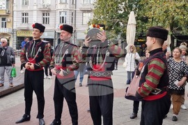 Пловдив - „Дефиле на младото вино 2024“