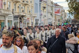 Пловдив - „Дефиле на младото вино 2024“
