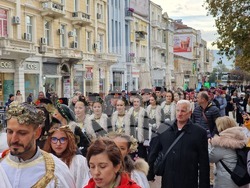 Пловдив - „Дефиле на младото вино 2024“