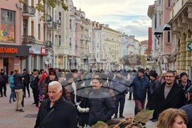 Пловдив - „Дефиле на младото вино 2024“