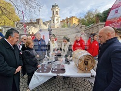 Пловдив - „Дефиле на младото вино 2024“