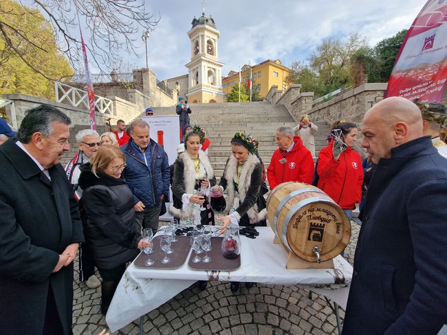 Nearly 20% of Bulgarian Winemakers Showcase Their Products at 16th Young Wine Festival in Plovdiv