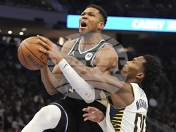 Pacers Bucks Basketball