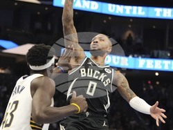Pacers Bucks Basketball