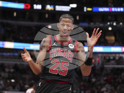 Hawks Bulls Basketball
