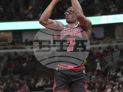 Hawks Bulls Basketball