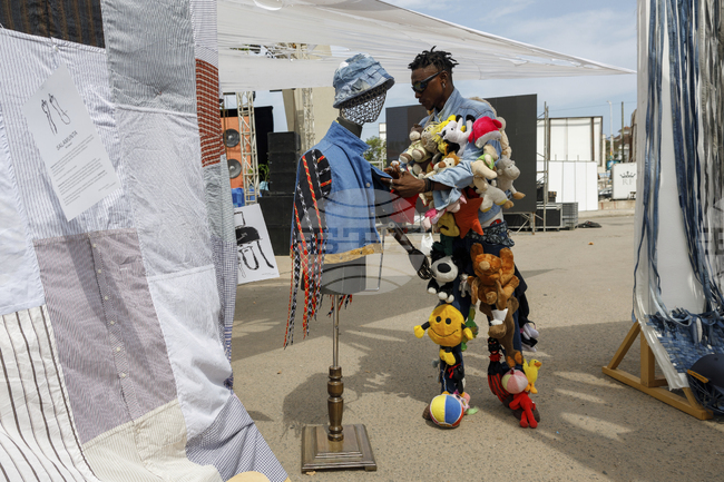 Винтидж или втора ръка: Магазините за употребявано облекло стават все по-популярни в Нидерландия