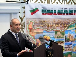 Сингапур - Румен Радев - среща с българската общност в Сингапур