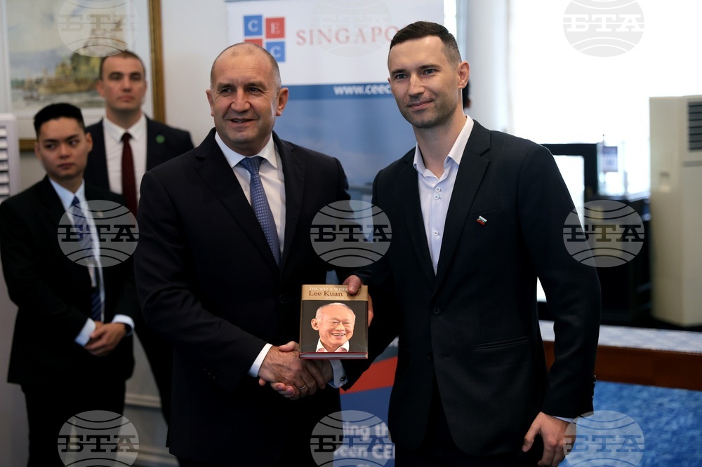 Сингапур - Румен Радев - среща с българската общност в Сингапур