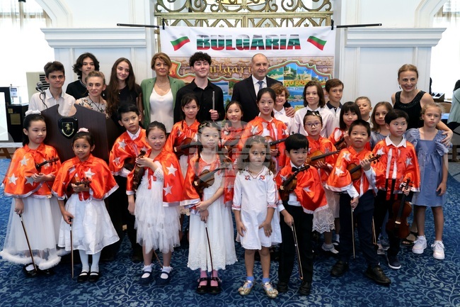 Сингапур - Румен Радев - среща с българската общност в Сингапур