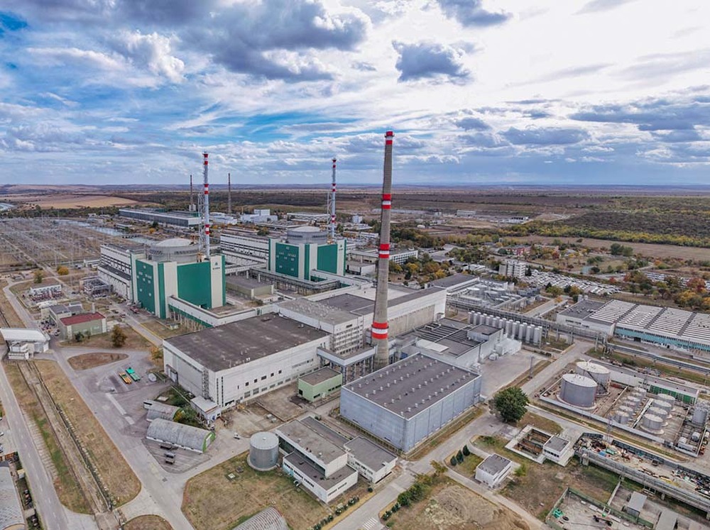 Energy Minister Stankov Confers with US Charge d'Affaires Falatko
