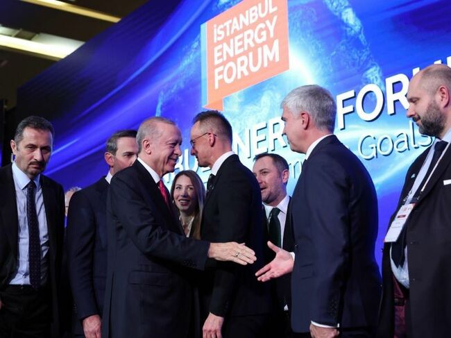 Minister Malinov at Istanbul Energy Forum: Connectivity between Energy Producers and Consumers Will Ensure Security in Region
