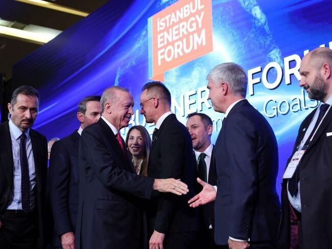 Minister Malinov at Istanbul Energy Forum: Connectivity between Energy Producers and Consumers Will Ensure Security in Region