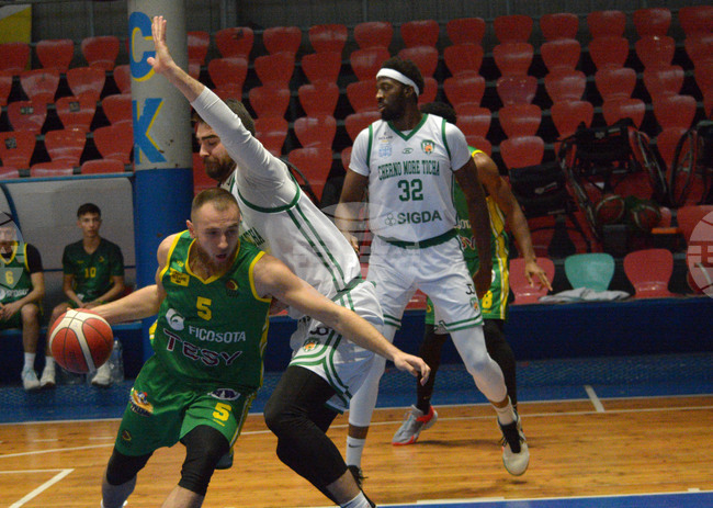 Черно море Тича надделя над Шумен в баскетболна контрола