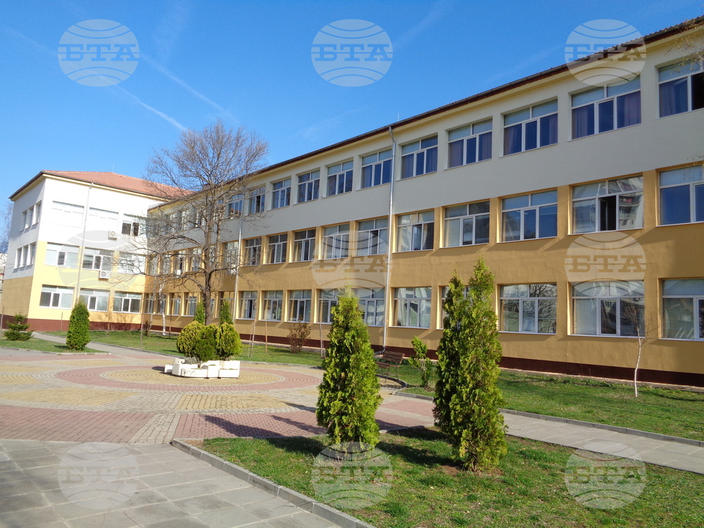 Профилираната природо-математическа гимназия във Враца ще има нов корпус, съобщиха от общината