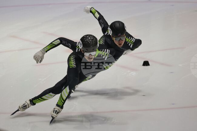 Иван Дончев спечели два златни и един сребърен медал на международния турнир по шорттрек за юноши и девойки "Sofia Open"