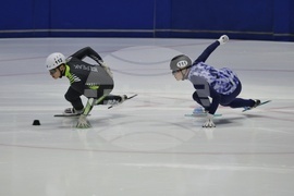Шорттрек - състезание