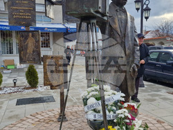 Самоков - Анастас Карастоянов - паметник - поклонение