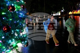 Сингапур - коледно настроение - празнична украса