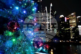 Сингапур - коледно настроение - празнична украса