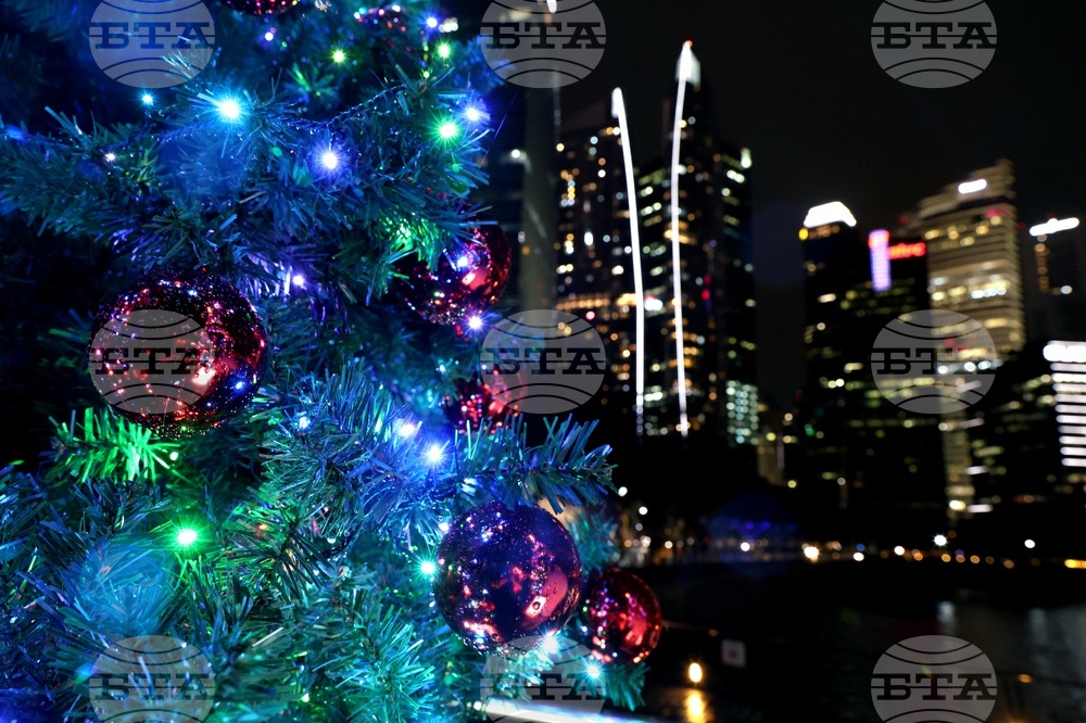 Сингапур - коледно настроение - празнична украса