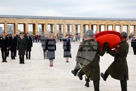 Турция - Илияна Йотова - мавзолей на Мустафа Кемал Ататюрк