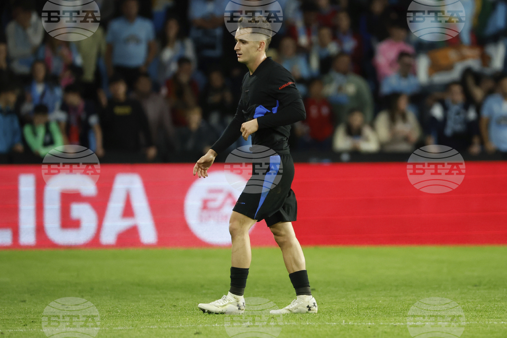 Атлетико Мадрид може да привлече халфа на Барселона Касадо