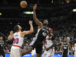 Warriors Spurs Basketball