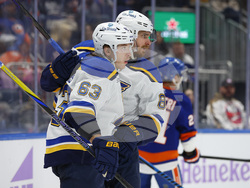 Blues Islanders Hockey