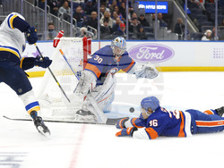 Blues Islanders Hockey