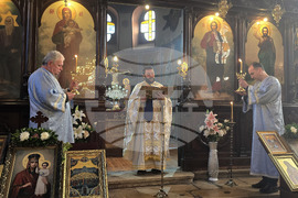 Добрич - храм "Света Троица" - отец Емануил - неделна литургия