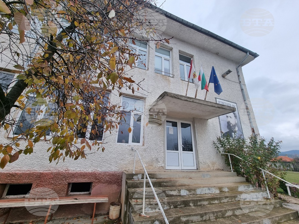 Разнообразна дейност осъществява читалището в радомирското село Копаница