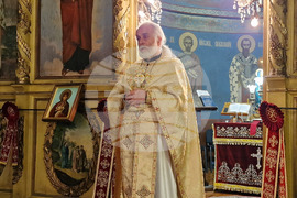 Разград -  църква „Св. Николай Чудотворец“ - литургия