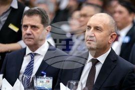 Виетнам - Румен Радев - Асоциация за приятелство „Виетнам-България“