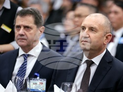 Виетнам - Румен Радев - Асоциация за приятелство „Виетнам-България“