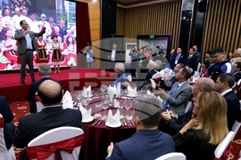 Виетнам - Румен Радев - Асоциация за приятелство „Виетнам-България“