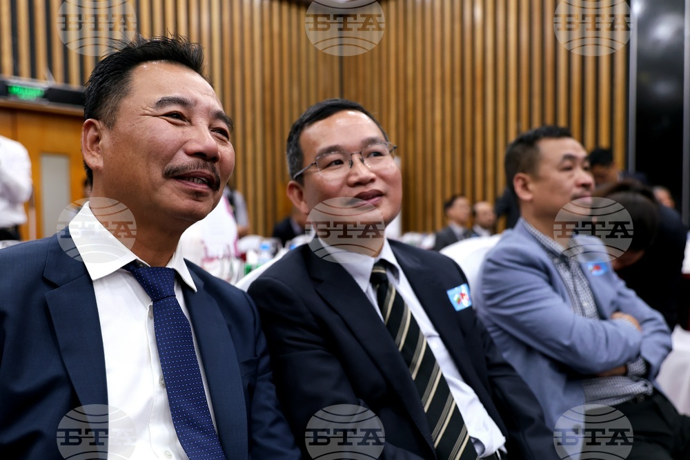 Виетнам - Румен Радев - Асоциация за приятелство „Виетнам-България“