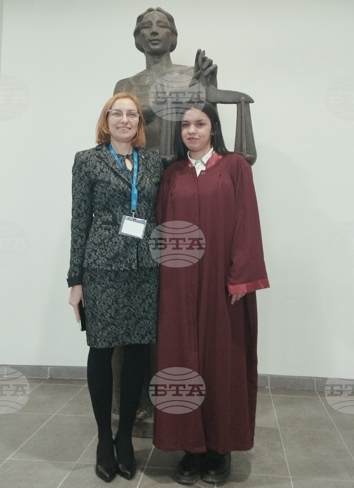 Софийска районна прокуратура: Ученичка от ПГТКИ стана „Прокурор за един ден“ в Софийска районна прокуратура