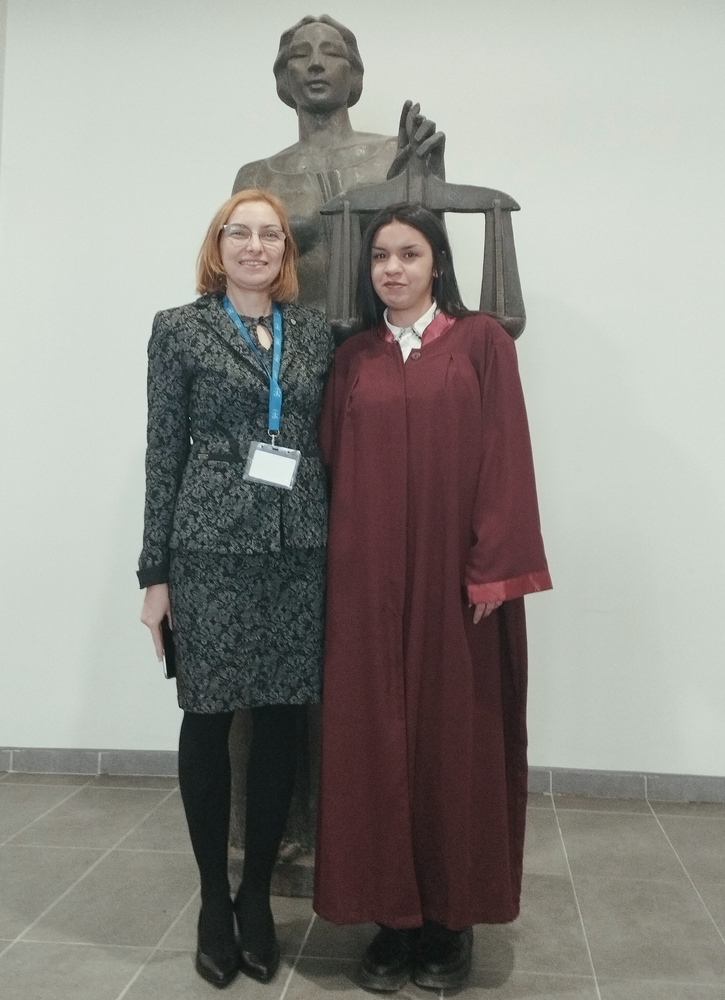 Софийска районна прокуратура: Ученичка от ПГТКИ стана „Прокурор за един ден“ в Софийска районна прокуратура