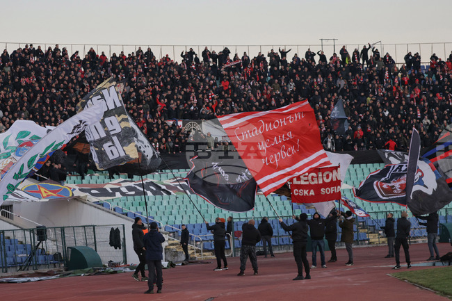 ЦСКА демонстрира ново осветление на изграждащия се стадион "Българска армия"