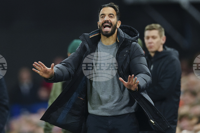 Мениджърът на Манчестър Юнайтед Рубен Аморим планира ротации в състава в тежката серия от мачове през декември