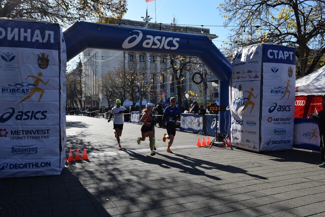 Повече от 1500 души ще стартират в Бургаския маратон, наградният фонд е над 20 хиляди лева