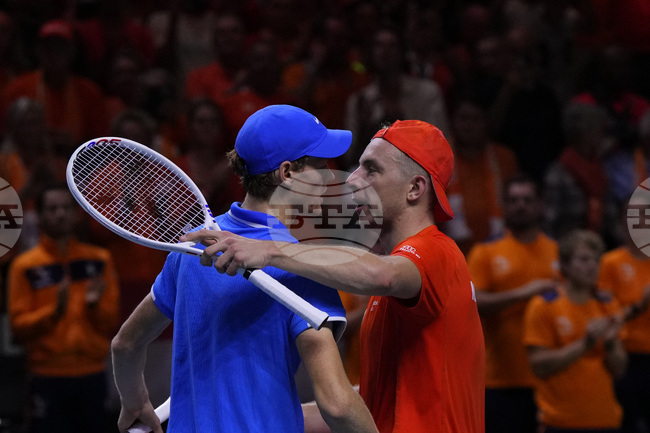 Италия защити трофея си от купа "Дейвис"