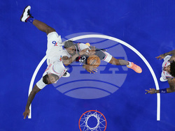 Clippers 76ers Basketball